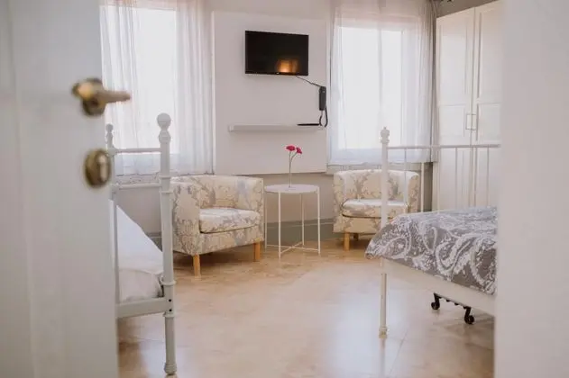 Superior Oda, Bahçe Manzaralı, Balkonsuz