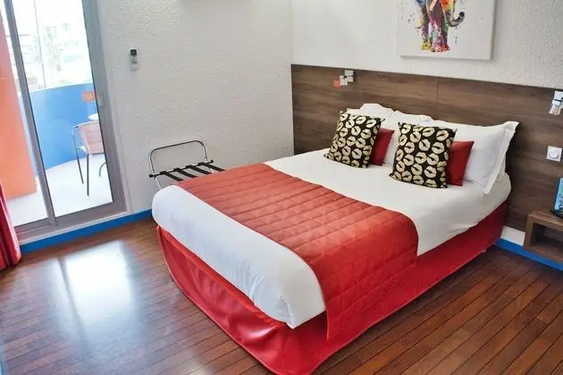 Comfort Tek Büyük Yataklı Oda, 1 Çift Kişilik Yatak, Küvet, Liman Manzaralı