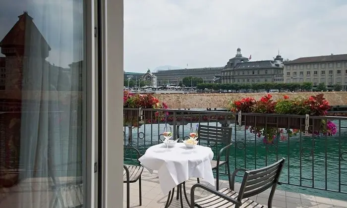 Tek Büyük Yataklı Oda, Balkon, Nehir Manzaralı (12m², big balcony)