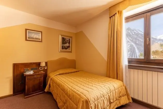 Standard Tek Kişilik Oda