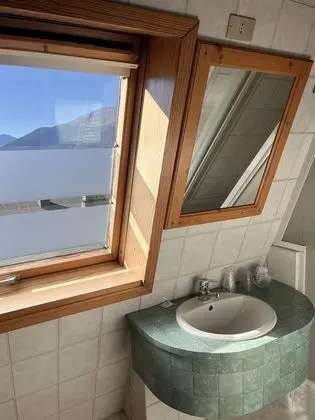 Standard Üç Kişilik Oda, 3 Tek Kişilik Yatak