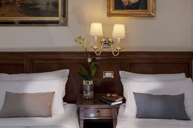 Tek Büyük veya İki Ayrı Yataklı Oda