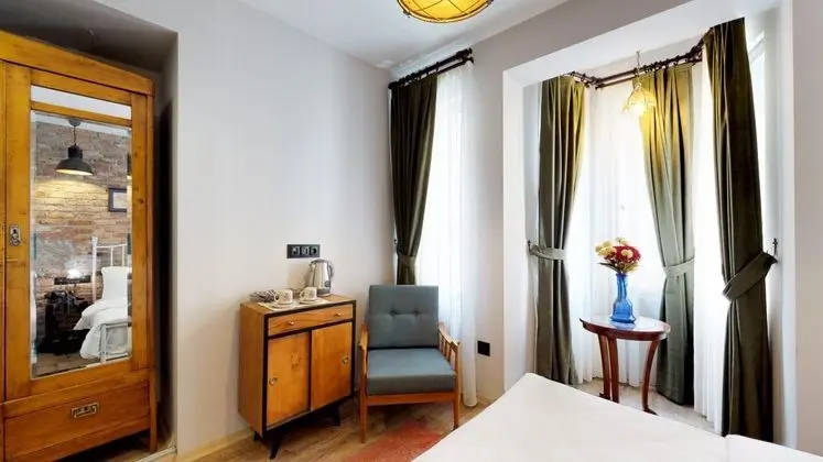 Standart Oda, Şehir Manzaralı