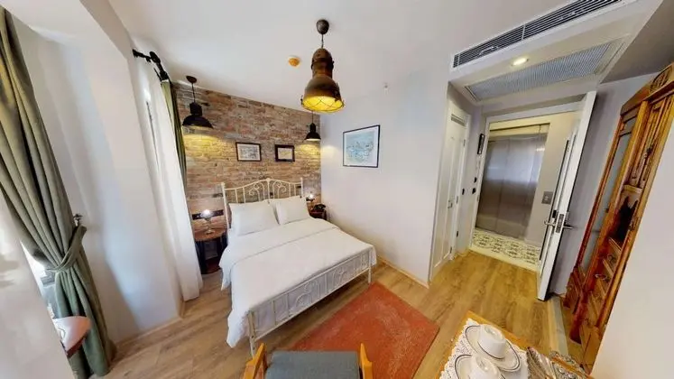 Standart Oda, Şehir Manzaralı