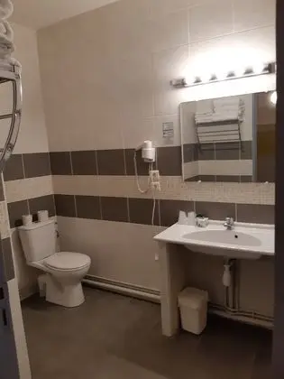 Family Oda, 2 Çift Kişilik Yatak, Sigara İçilmez, Avlu