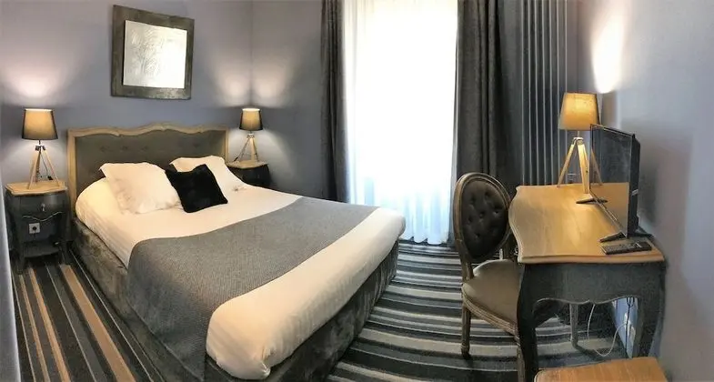 Comfort Tek Büyük Yataklı Oda