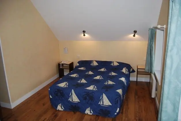 Standard Tek Büyük Yataklı Oda