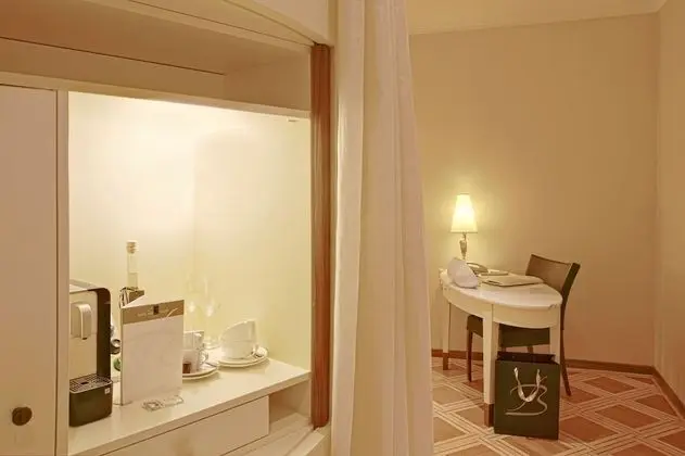 Romantic Süit, 1 En Büyük (King) Boy Yatak, Balkon, Nehir Manzaralı