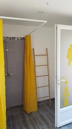 Bungalov (Jaune Soleil)