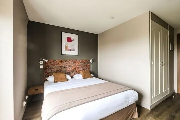Comfort Tek Büyük Yataklı Oda