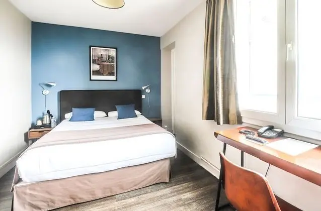 Comfort Tek Büyük Yataklı Oda