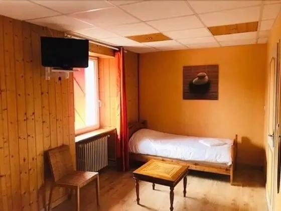 Standard Üç Kişilik Oda