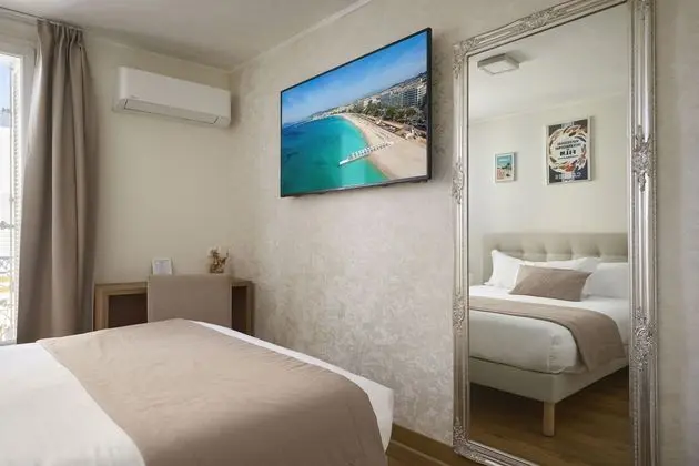 Superior Tek Büyük Yataklı Oda, Balkon