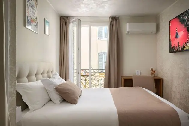 Superior Tek Büyük Yataklı Oda, Balkon