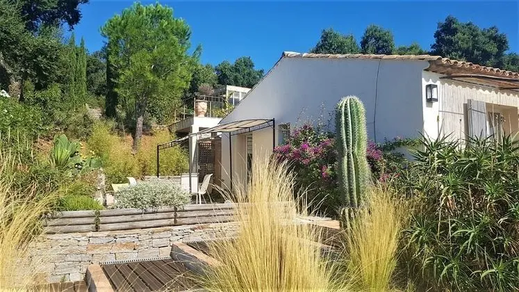 Comfort Tek Büyük Yataklı Oda, Bahçe Manzaralı (Tortue)