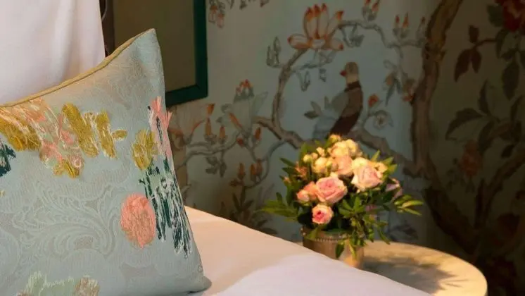 Superior Tek Büyük Yataklı Oda (La Charmante)