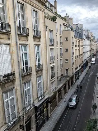 Superior Tek Büyük Yataklı Oda (La Charmante)