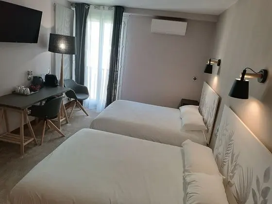 Dört Kişilik Oda