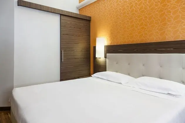 Premium Büyük Yataklı Tek Kişilik Oda