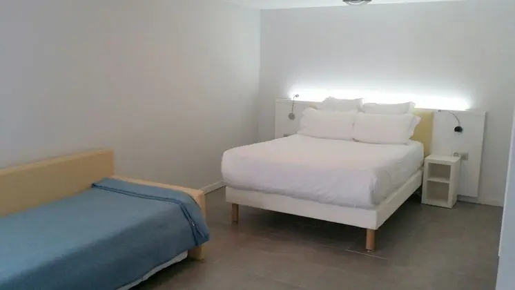 Dört Kişilik Oda (Rez de jardin)