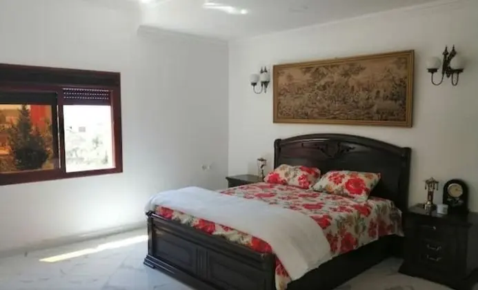Family Tek Büyük veya İki Ayrı Yataklı Oda, 1 Yatak Odası, Havuz Manzaralı