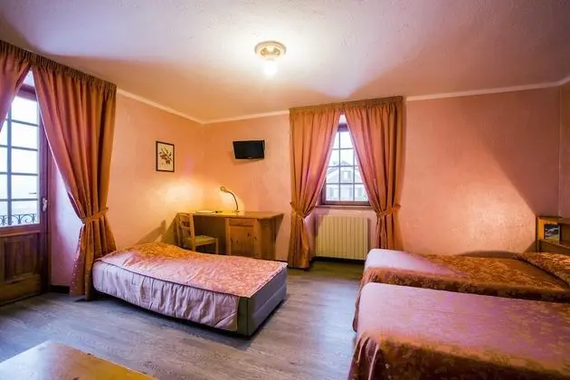 Tek Büyük veya İki Ayrı Yataklı Oda