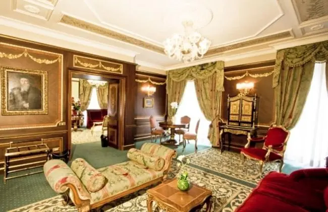 Imperial Suite
