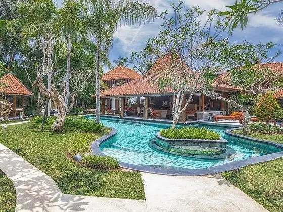 Villa, 4 Yatak Odası, Kişiye Özel Havuzlu