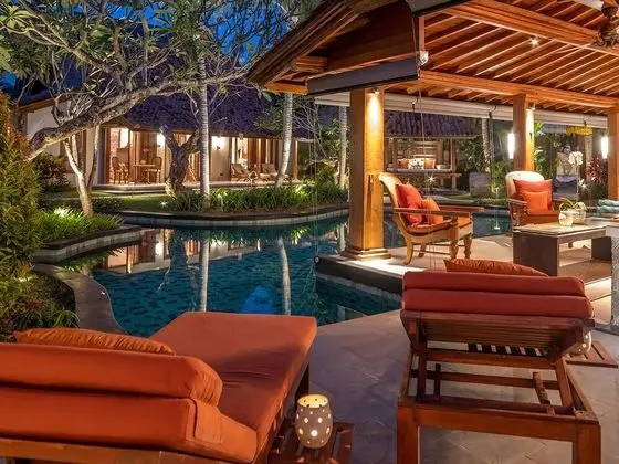 Villa, 4 Yatak Odası, Kişiye Özel Havuzlu