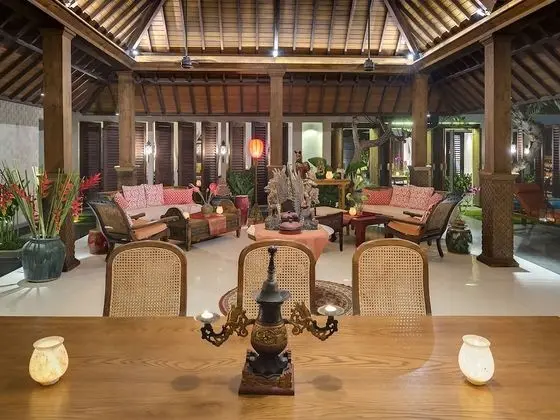 Villa, 5 Yatak Odası, Kişiye Özel Havuzlu