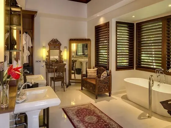 Villa, 5 Yatak Odası, Kişiye Özel Havuzlu