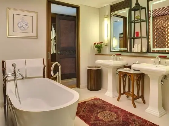 Villa, 5 Yatak Odası, Kişiye Özel Havuzlu