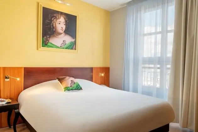 Superior Tek Büyük Yataklı Oda