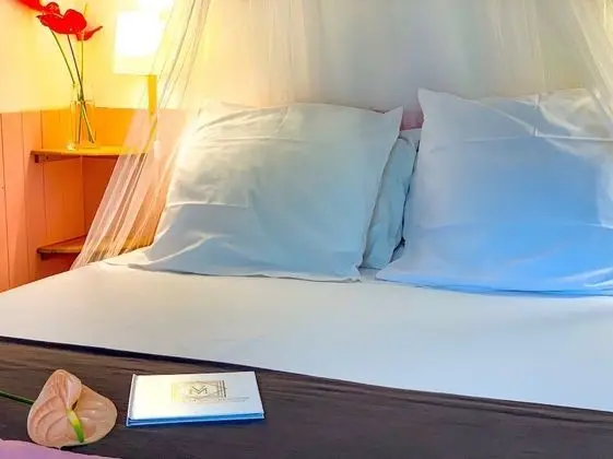 Romantic Tek Büyük Yataklı Oda