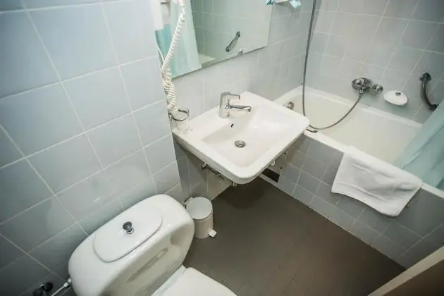 Basic Tek Büyük veya İki Ayrı Yataklı Oda, Dağ Manzaralı