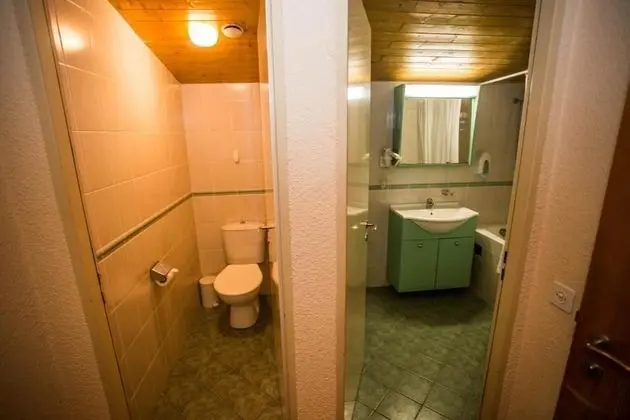 Economy Tek Büyük Yataklı Oda