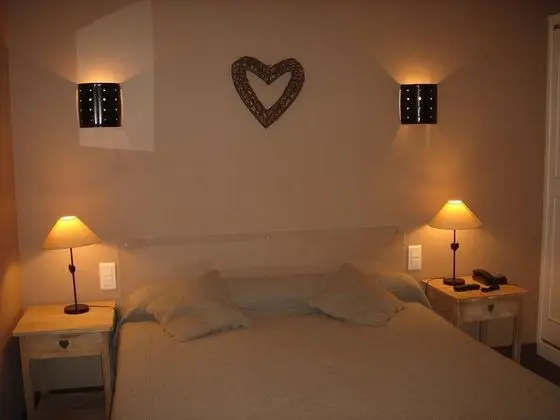 Design Tek Büyük Yataklı Oda