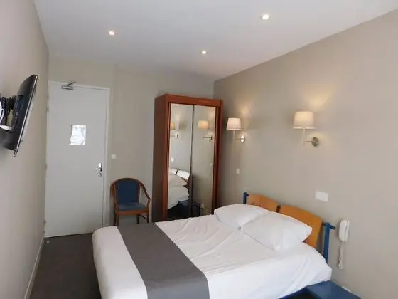 Tek Büyük Yataklı Oda