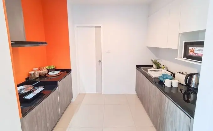 One Bedroom Apartment