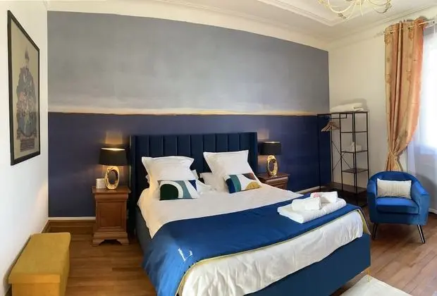 Comfort Tek Büyük Yataklı Oda