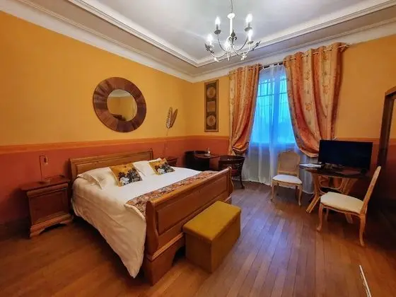 Comfort Tek Büyük Yataklı Oda