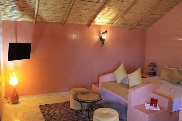 Oda, Birden Çok Yatak Odası, Sigara İçilebilir