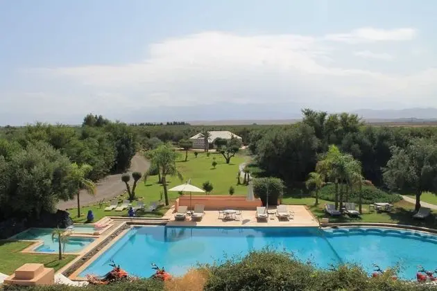 Oda, Birden Çok Yatak Odası, Sigara İçilebilir