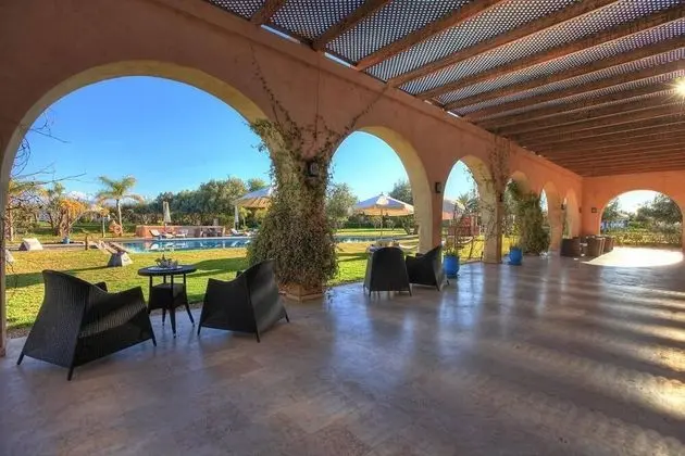 Oda, Birden Çok Yatak Odası, Sigara İçilebilir