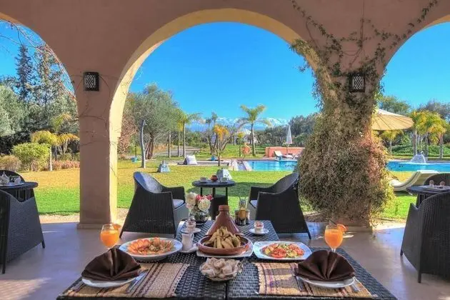 Oda, Birden Çok Yatak Odası, Sigara İçilebilir