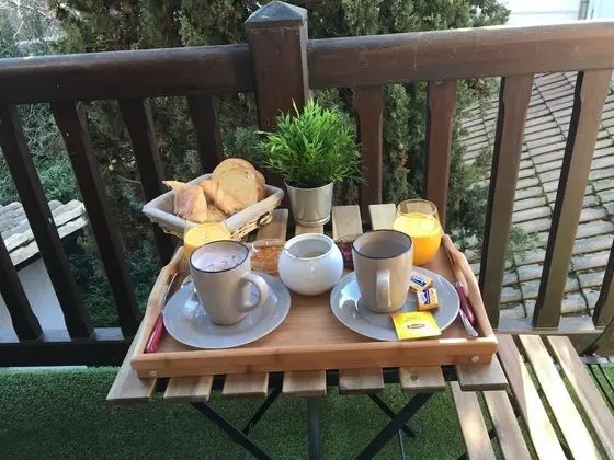 Tek Büyük Yataklı Oda, 1 Çift Kişilik Yatak, Sigara İçilmez