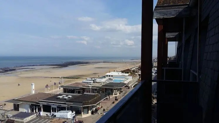 Tek Büyük Yataklı Oda, Balkon, Deniz Manzaralı