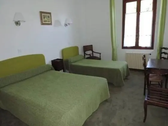 Üç Kişilik Oda, Banyolu/Duşlu
