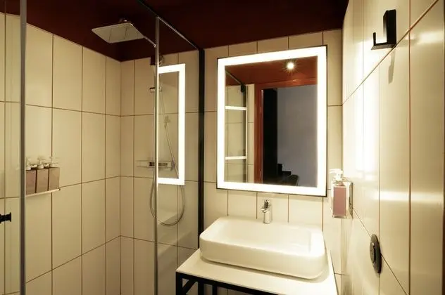 TRIBE Essential courtyard side