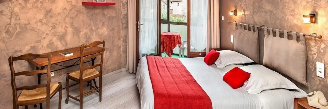 Tek Büyük Yataklı Oda